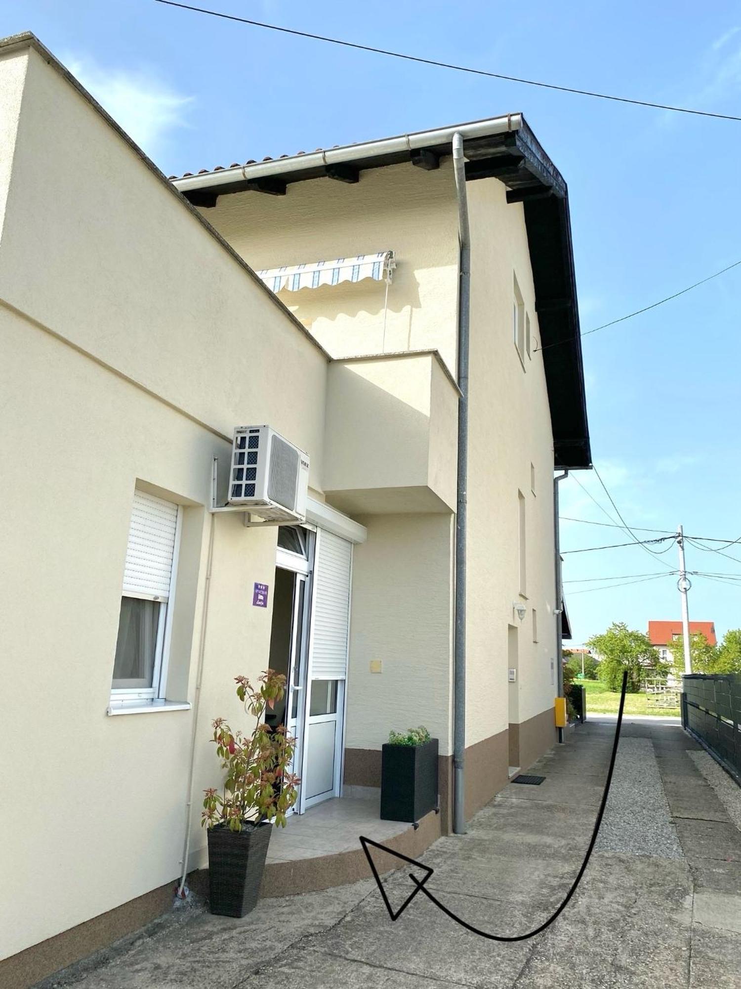 Apartman Lucija Gradici Exterior photo