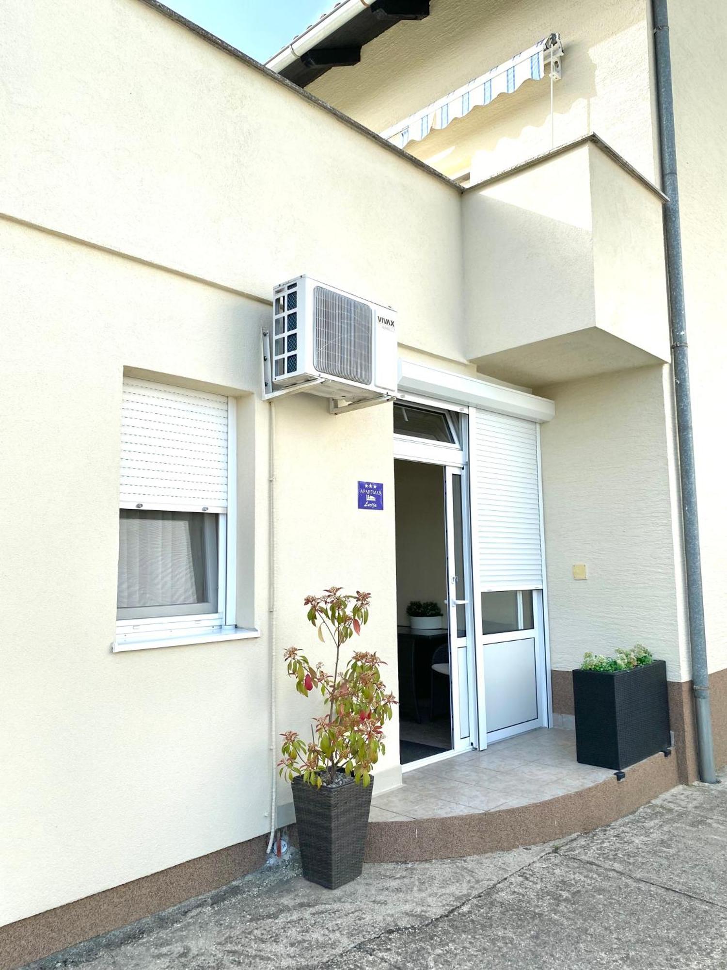 Apartman Lucija Gradici Exterior photo